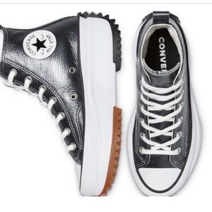 CONVERSE RUN STAR HIKE Leather
HIGH TOP METALLIC BLACK SIZE 6.5